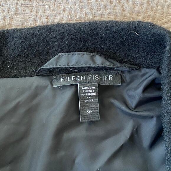 EILEEN FISHER Recycled Nylon with Boiled Wool Black Coat Size Small - Picture 9 of 11
